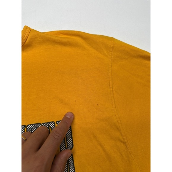 Vintage 1982 Walt Disney World EPCOT Center World Showcase T-Shirt L crop top - Picture 6 of 9